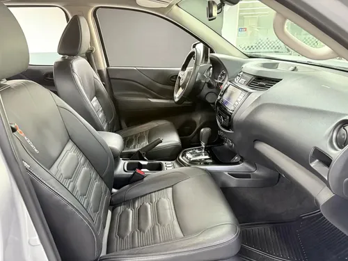 Nissan Frontier 2.5 Pro4X 4X4 At (DISPONIBLE FINANCIAMIENTO)