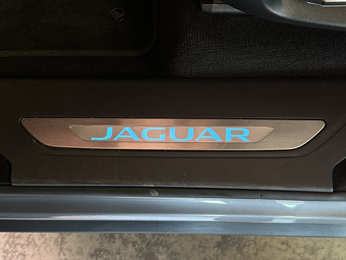 Jaguar F-PACE 2.0 16V INGENIUM PRESTIGE AWD 4P AUTOMÁTICO