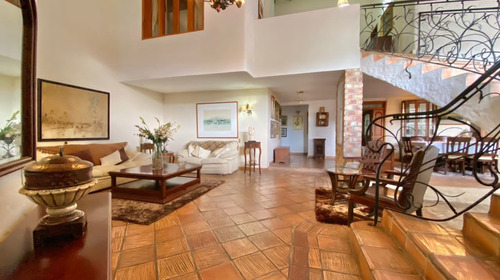 Imagen 5 de 5 de Bellísima Casa En Urbanización Villa Coringta/iris