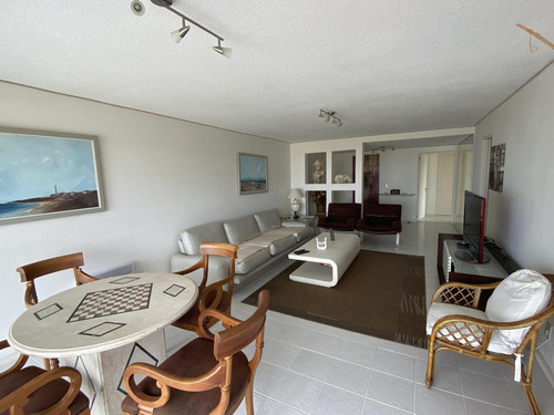 Imagen 6 de 22 de Apartamento Punta Del Este - Lincoln Center, 170 M2, Vista Al Mar, Piso Alto!!