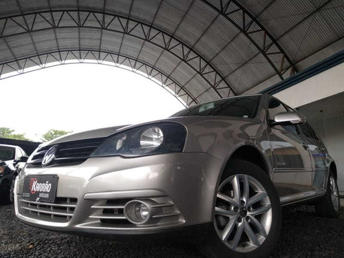 Imagem 5 de 8 de Volkswagen Golf 1.6 Sportline 8v Flex 4p Manual 2011