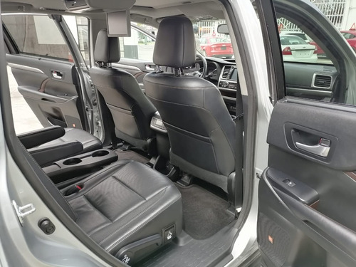 Imagen 13 de 15 de Toyota Highlander Ltd. Blu-ray V6, Trans. Aut. Rin Alum. 19