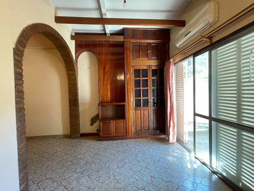 Venta Ph Castelar 3 Ambientes Con Patio Y Cochera