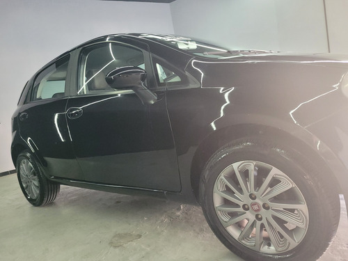 Fiat Punto 1.6 16v Essence Flex Dualogic 5p