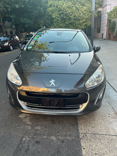 Peugeot 308 2.0 Feline 143cv