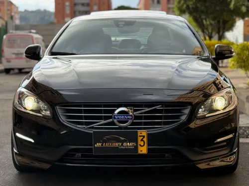 Volvo S60 2.0 T4 Drive-e R-design