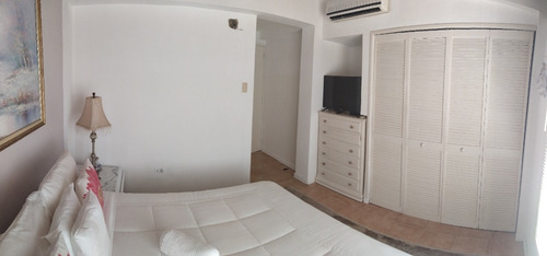 Imagen 11 de 13 de Re/max 2mil Vende Townhouse En Los Jardines De Guacuco