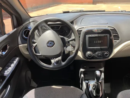Renault Captur Intens 2.0 Automático En Perfecto Estado