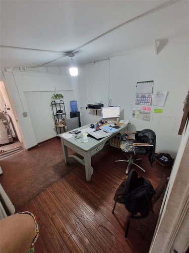 Industrial Con Gran Terreno En Venta En Recoleta