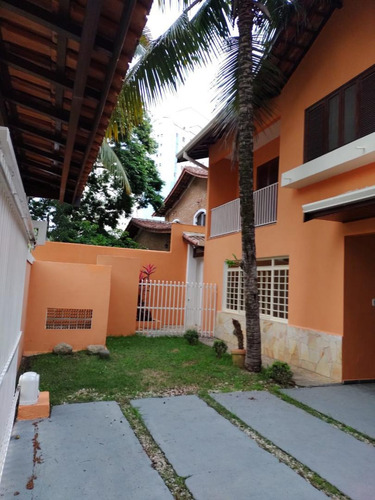 Imagem 3 de 8 de Belo Sobrado À Venda, Jd. Esplanada Ii - Sjc - 3635