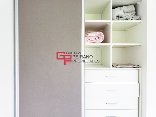 Excelente Casa En Venta En El Cantón, Barrio Golf