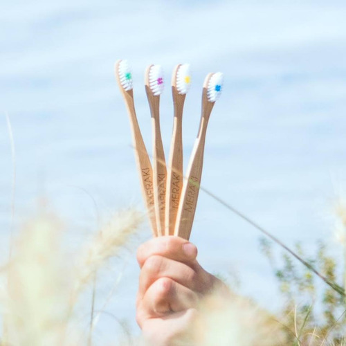 Cepillo De Dientes De Bambu Meraki. Biodegradable