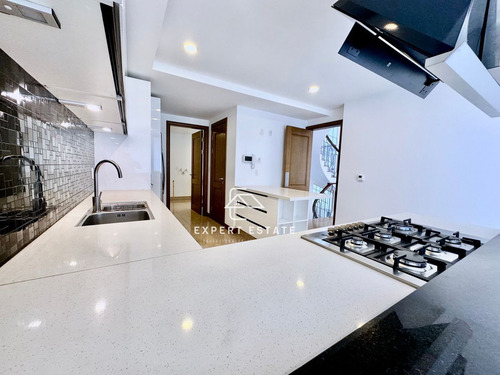 Casa Venta Lomas Quebradas - Excelentes Acabados / Beautiful