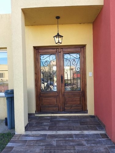 Casa En Pedregales De San Vicente