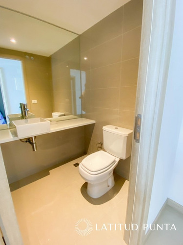 Apartamento De 1 Dormitorio Y Medio Con Vista- Ref: 26