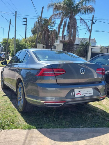 Volkswagen Passat 2.0 Tsi Highline 220cv