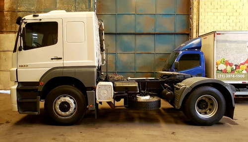 Mb Axor 1933 4x2 - 2006