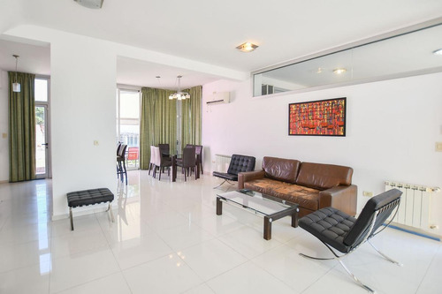 Imagen 9 de 30 de Casa Venta 3 Dormitorios ,3 Baños Y Pileta - Terreno 10 X 30 Mts - 300 Mts 2- San Carlos