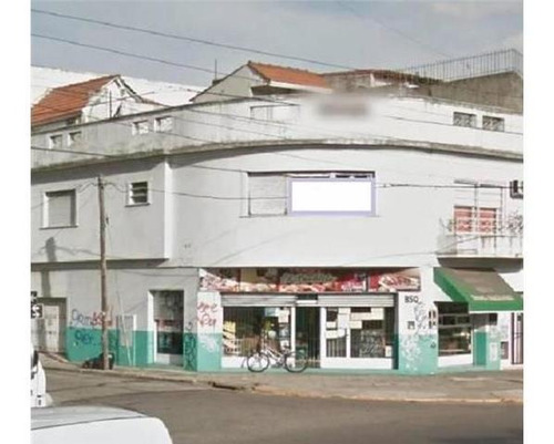 Imagen 8 de 9 de Locales En Esquina - Alquiler