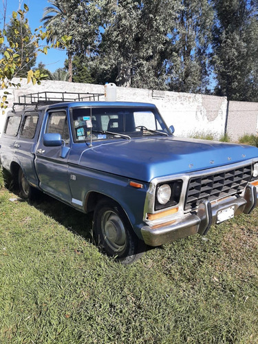 Ford F-100 3.6 Std