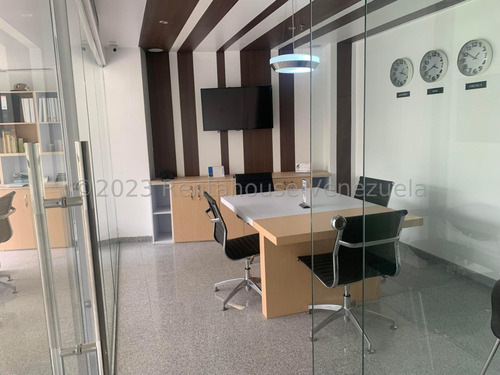 Alquiler De Oficina En Santa Paula Cl Mls 25-6237