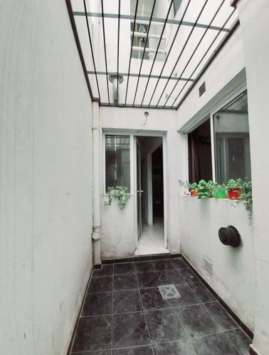 Imagen 2 de 8 de Departamento - La Plata