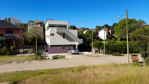 Duplex A Estrenar Enero Temporada 2024 Por Semana A 1 Cuadra De La Playa  Para 3/4 Personas 