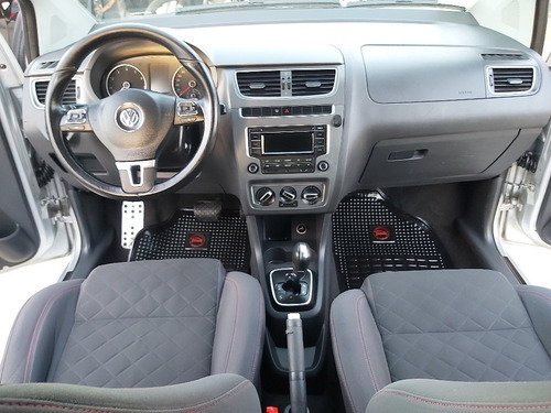 Volkswagen Suran 1.6 Imotion Highline 2014