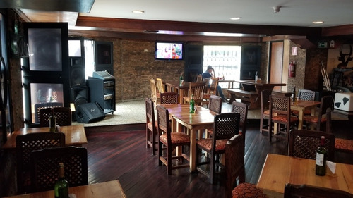 Imagen 14 de 14 de Bar-restaurante Con Musica En Vivo Y Discoteca