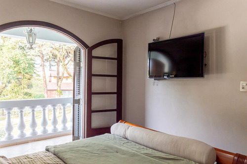 Imagem 10 de 15 de Casa Para Aluguel - Assunção, 4 Quartos, 268 - 893365635
