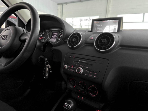 Imagem 8 de 11 de Audi A1 1.4 Tfsi
