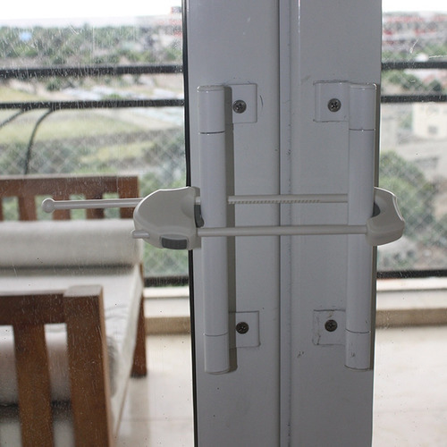 Imagen 4 de 5 de Traba Para Puertas Con Manijas Extra Largo - Baby Innovation