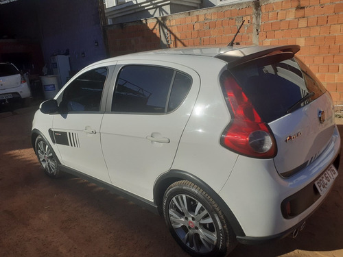 Fiat Palio 2015 1.6 16v Sporting Flex 5p