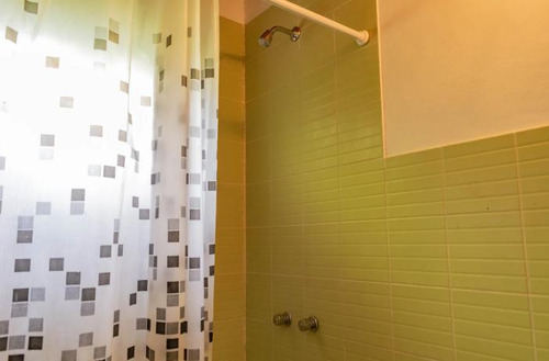 Venta De Hostel La Gran 7 + Departamento - Villa Gesell