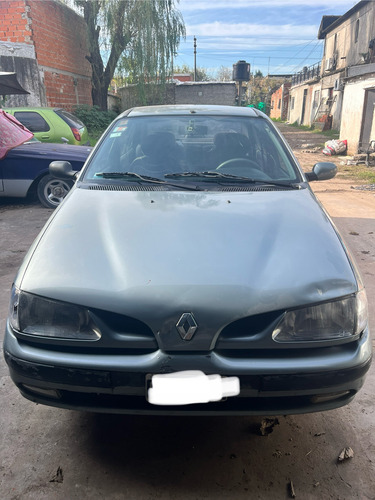 Renault Megane 2.0 Rxe