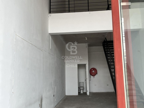 Local De 83m2 En Matucana Con Gran Flujo Peatonal