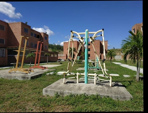 Imagen 11 de 12 de Moderno Apartamento Urb. Canaima Iv