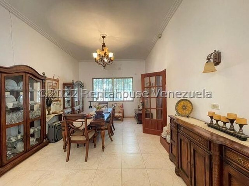 Imagen 5 de 13 de Casa Ubicada En Zarabon, Muy Bien Distribuida En Una Superficie De 2.286mts3, Con Muy Buenos Acabados. #22-15286.