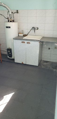 Imagen 16 de 18 de Lanus O Centro Venta En Block