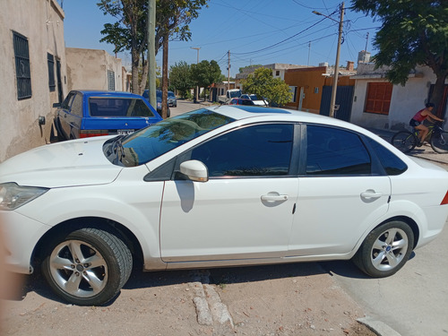 Ford Focus 2 2.0 Exe Sedan Trend Plus
