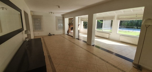 Imagen 6 de 14 de Chalet En Venta En Campos De Alvarez