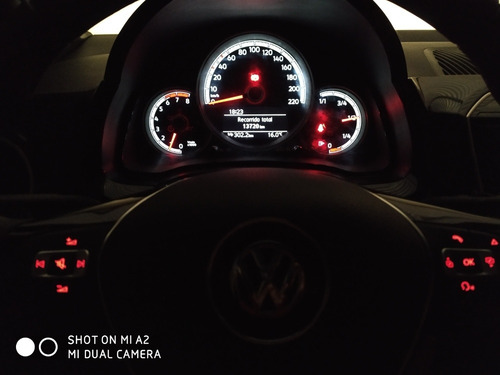 Volkswagen Up! 2018 1.0 Pepper 101cv