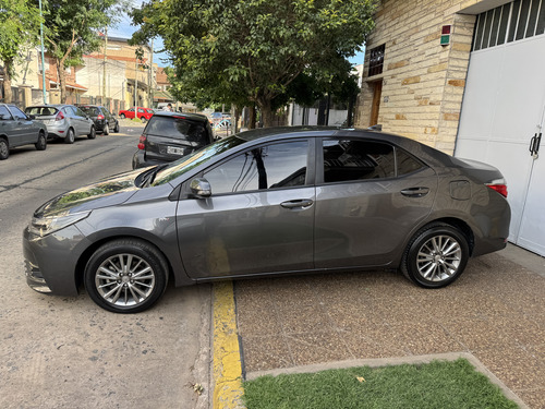 Toyota Corolla 1.8 Xei