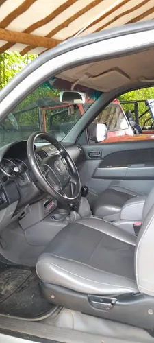 Mazda Bt-50 Turbo Diesel 2.5cc Doblecabina 4x4 Mt Aa
