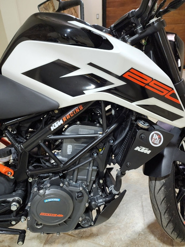 Ktm Duke 250