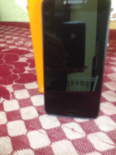 Moto E4 Plus