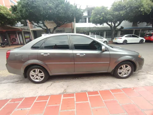 Chevrolet Optra 1.6 Advance