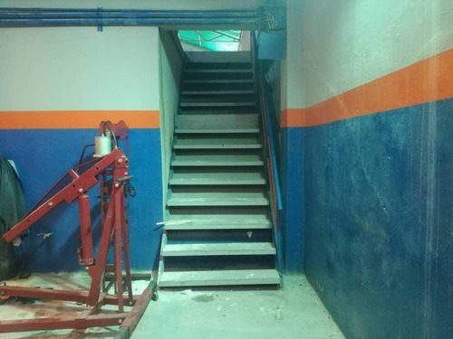 Imagen 6 de 8 de En Venta Local Ubicado En La Avenida Municipal De Puerto La Cruz Ve03-597am-jlez