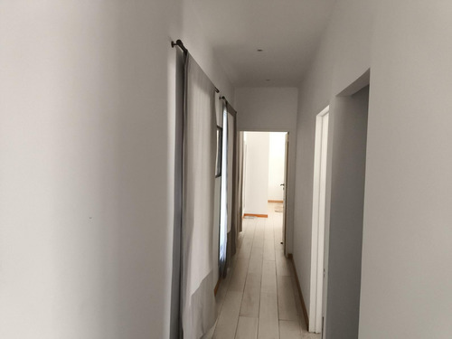 Venta Casa A La Laguna Area 7 San Sebastian