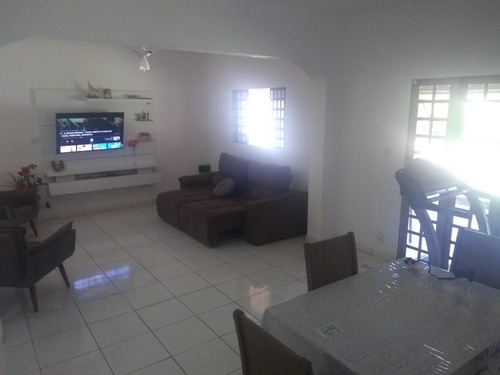 Chacara 1000m2 Casa 225m2 Toda Avarandada Casa 225m2 2 Dorms,sala,copa,cozinha,banheiro,piscina,fonte,de Agua,2 Vagas Cobertas, - Ch00045 - 69233528
